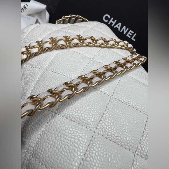 Chanel flap bag Chain soul mini caviar white - Picture 13 of 16